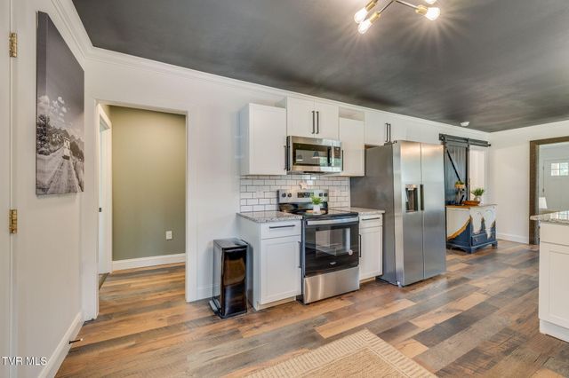 128 Gravely Road, Kingsport, TN 37665