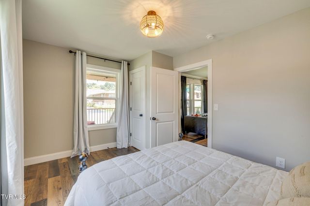 128 Gravely Road, Kingsport, TN 37665