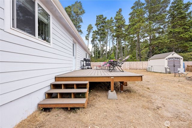 1225 204th Lane, Ocean Park, WA 98640