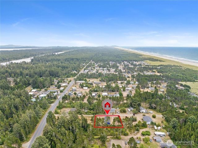 1225 204th Lane, Ocean Park, WA 98640