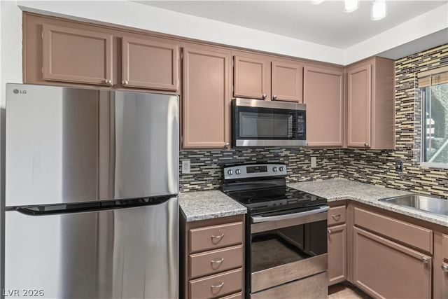 2232 Aspen Mirror Way 103, Laughlin, NV 89029