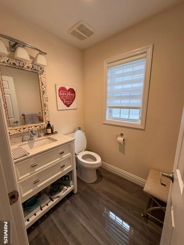 258 Hirliman Road, Englewood, NJ 07631