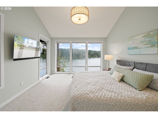 2236 SUMMIT Ct, Lake Oswego, OR 97034