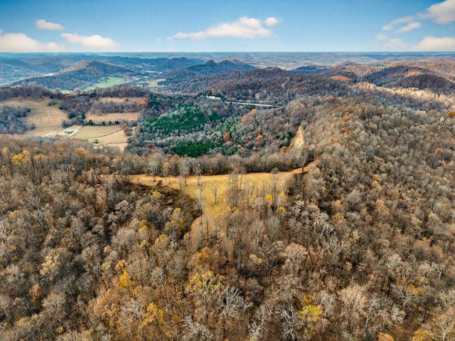 4187 Gladdice Hwy, Gainesboro, TN 38562