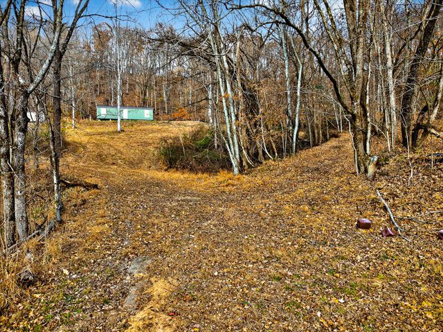 4187 Gladdice Hwy, Gainesboro, TN 38562