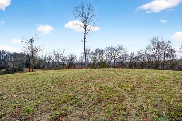 4187 Gladdice Hwy, Gainesboro, TN 38562