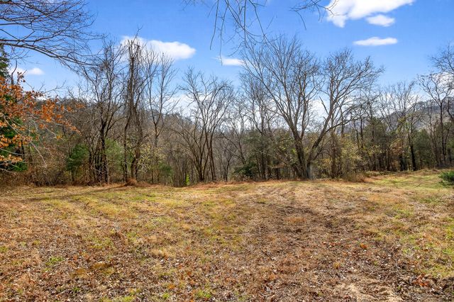 4187 Gladdice Hwy, Gainesboro, TN 38562