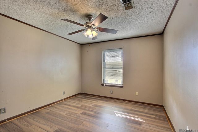 107 Anna St, Donaldsonville, LA 70346