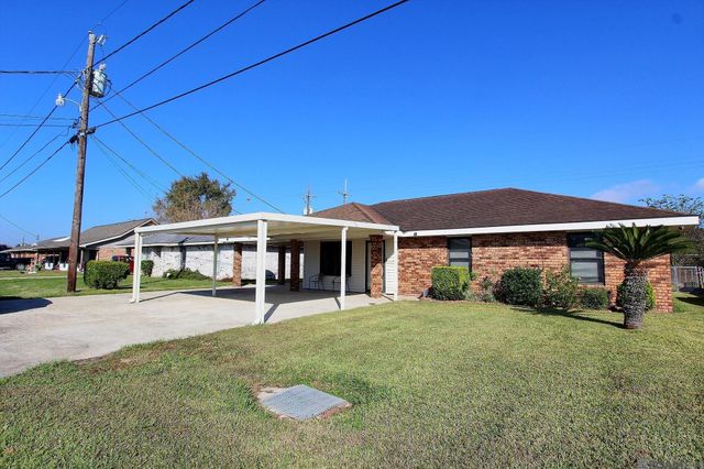 107 Anna St, Donaldsonville, LA 70346