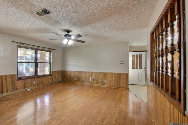 107 Anna St, Donaldsonville, LA 70346