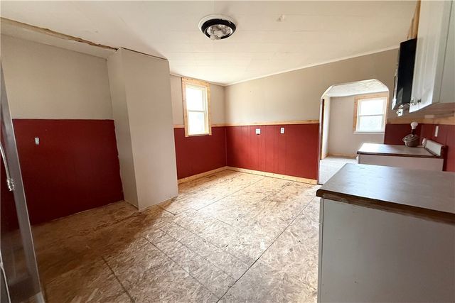 2343 Downing Ln, Hermitage, PA 16148