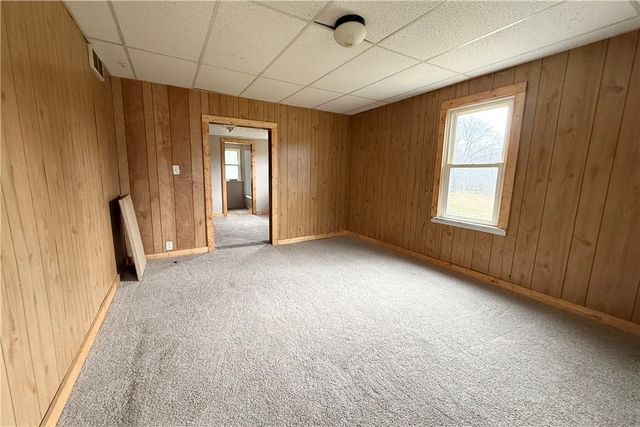 2343 Downing Ln, Hermitage, PA 16148