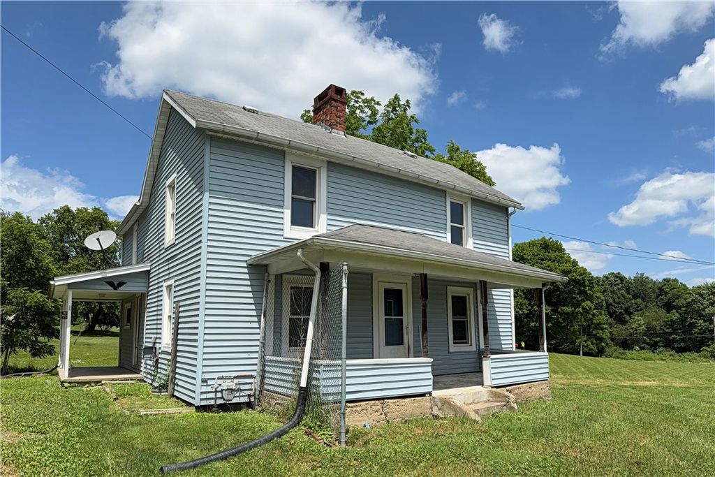 2343 Downing Ln, Hermitage, PA 16148