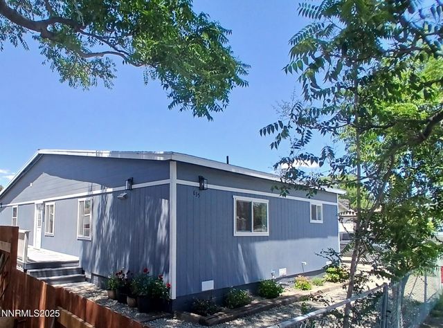 635 Grinnel Avenue, Lovelock, NV 89419