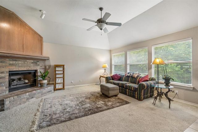 3012 Longmeadow, Edmond, OK 73003