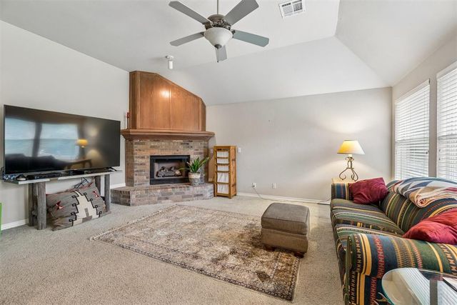 3012 Longmeadow, Edmond, OK 73003