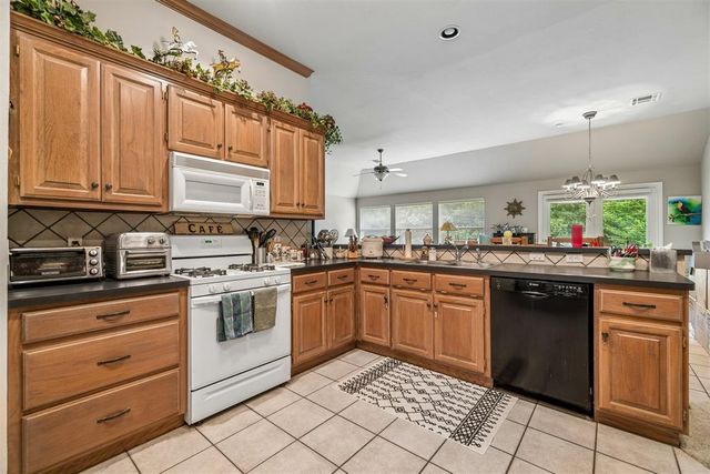 3012 Longmeadow, Edmond, OK 73003
