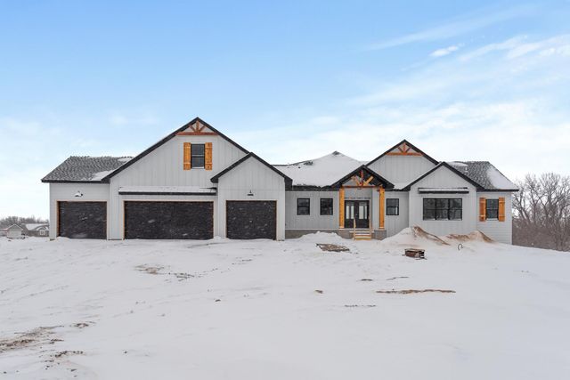 2941 155th Avenue NE, Ham Lake, MN 55304