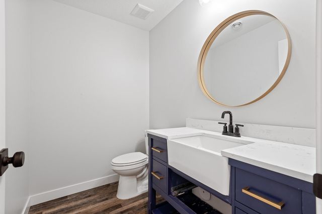 2941 155th Avenue NE, Ham Lake, MN 55304