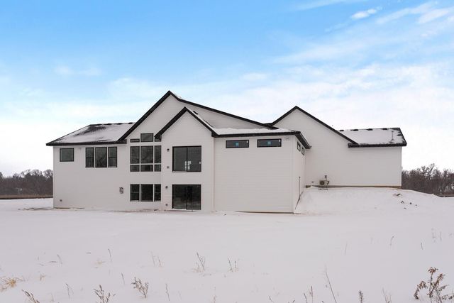 2941 155th Avenue NE, Ham Lake, MN 55304