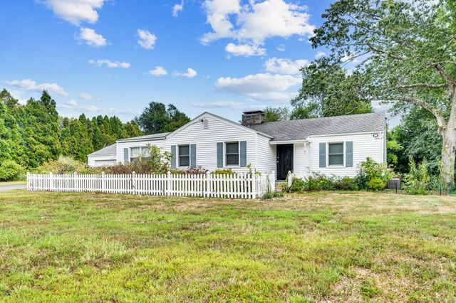 473 Ridgeview Road, Orange, CT 06477