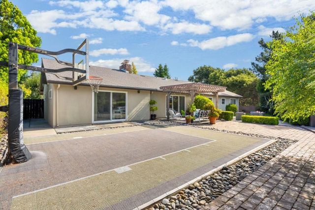 65 Mountain View Place, San Mateo, CA 94402
