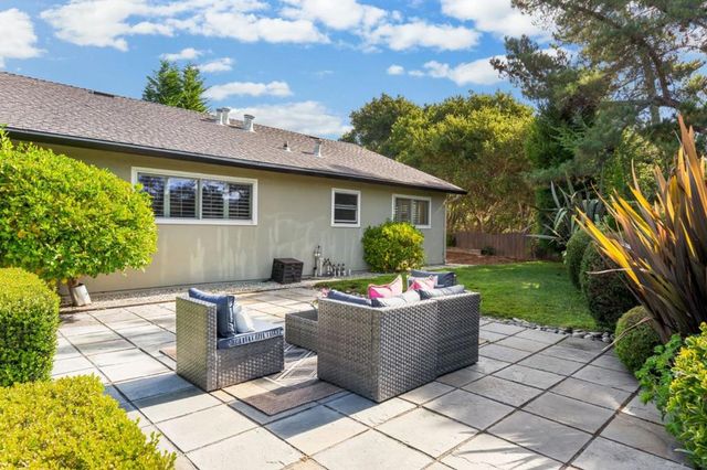 65 Mountain View Place, San Mateo, CA 94402