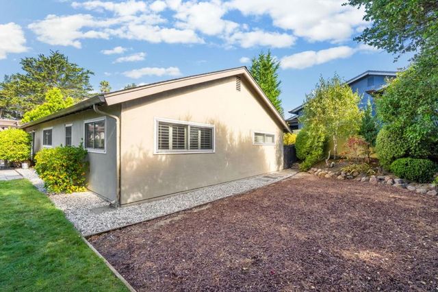 65 Mountain View Place, San Mateo, CA 94402