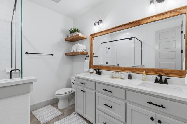 1054 Meadow Wood Terrace, Azle, TX 76020