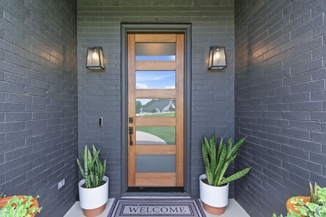 1054 Meadow Wood Terrace, Azle, TX 76020