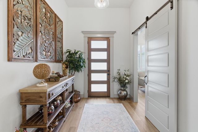 1054 Meadow Wood Terrace, Azle, TX 76020