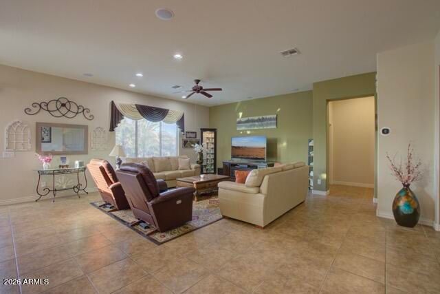 17942 W LAVENDER Lane, Goodyear, AZ 85338