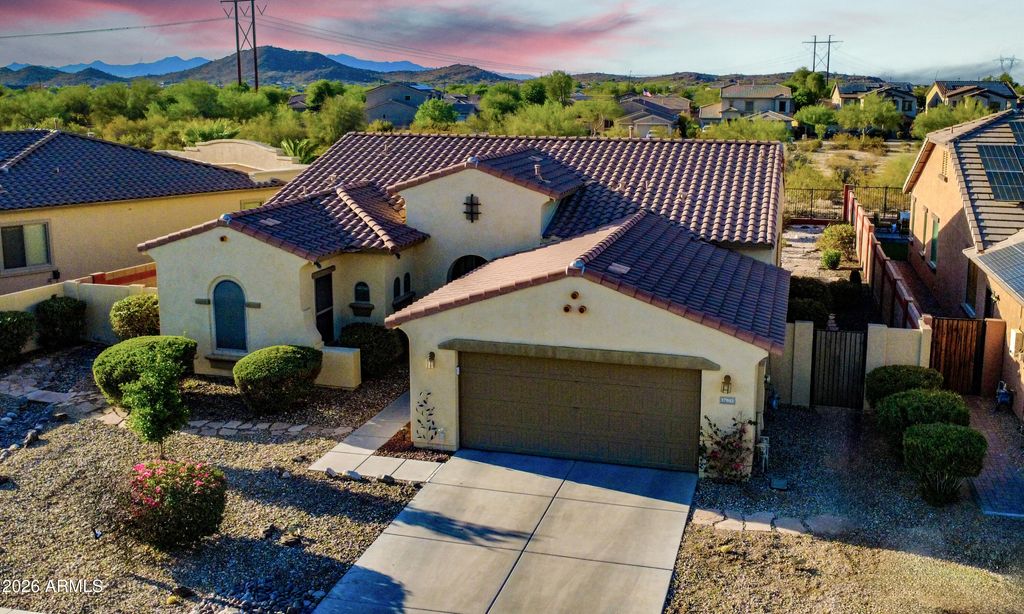 17942 W LAVENDER Lane, Goodyear, AZ 85338
