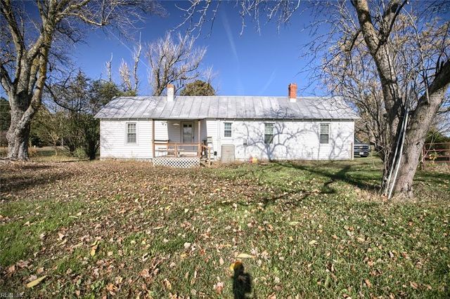 4028 Buena Vista RD, Saluda, VA 23149