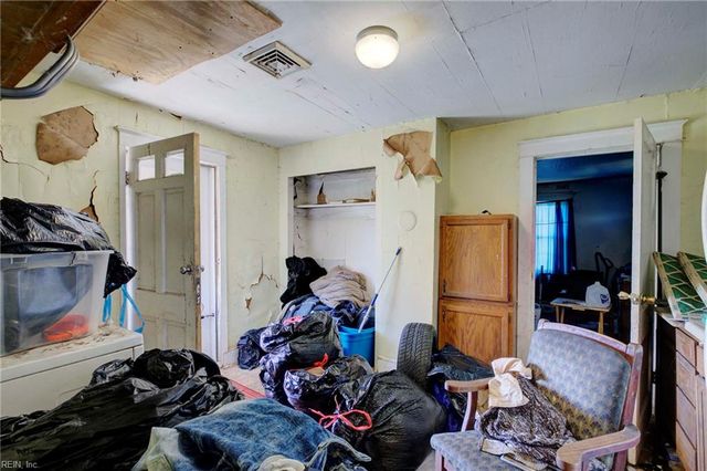 4028 Buena Vista RD, Saluda, VA 23149