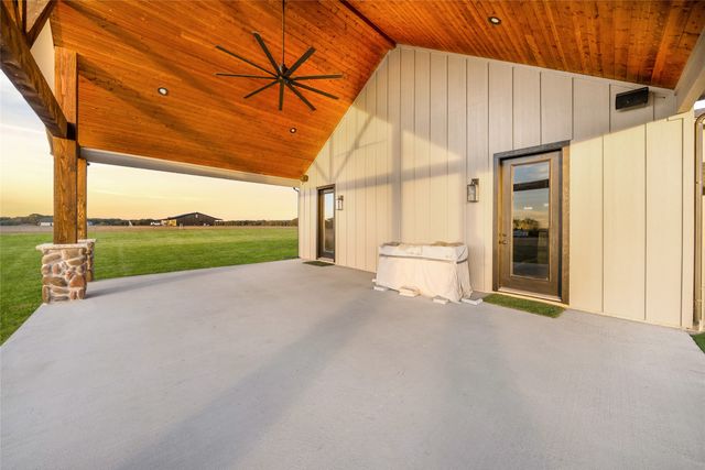 3106 County Road 2526, Quinlan, TX 75474