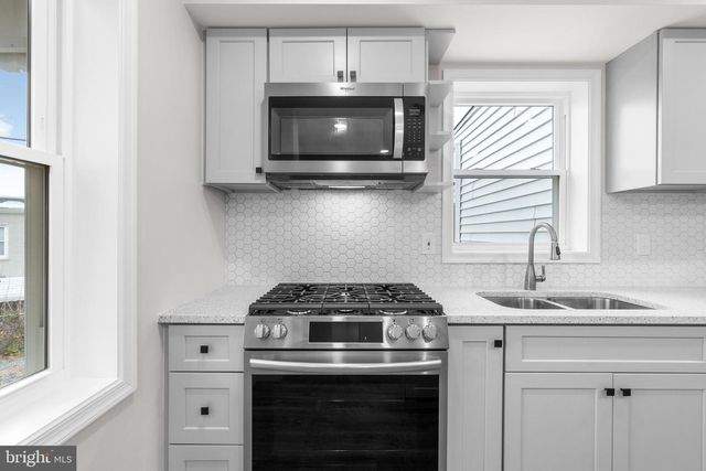 4686 A ST SE, Washington, DC 20019