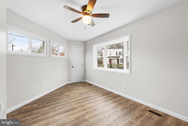 4686 A ST SE, Washington, DC 20019