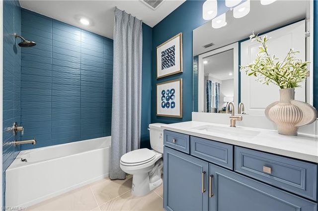 15339 Giardino DR 11-103, Naples, FL 34114
