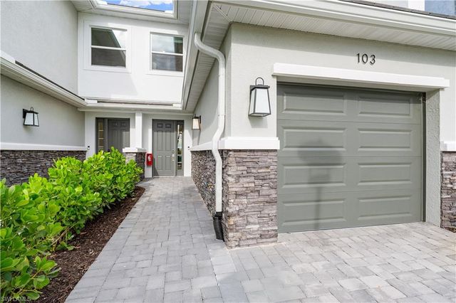15339 Giardino DR 11-103, Naples, FL 34114