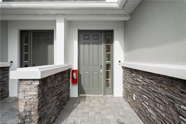 15339 Giardino DR 11-103, Naples, FL 34114