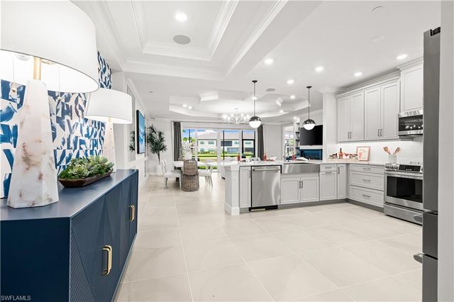 15339 Giardino DR 11-103, Naples, FL 34114