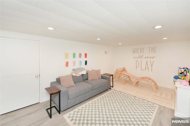 35-05 Lenox Drive, Fair Lawn, NJ 07410