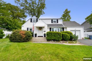 35-05 Lenox Drive, Fair Lawn, NJ 07410