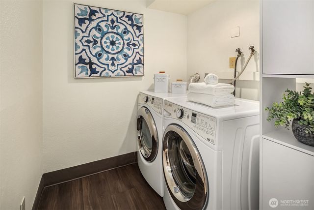 2805 112th Avenue SE, Bellevue, WA 98004