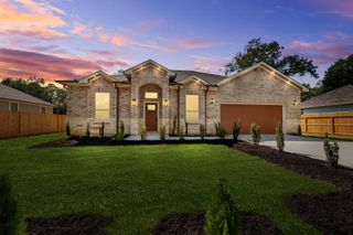 141 County Road 3372, Cleveland, TX 77327