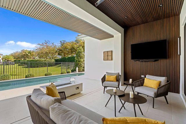 17136 Aquavera Way, Boca Raton, FL 33496