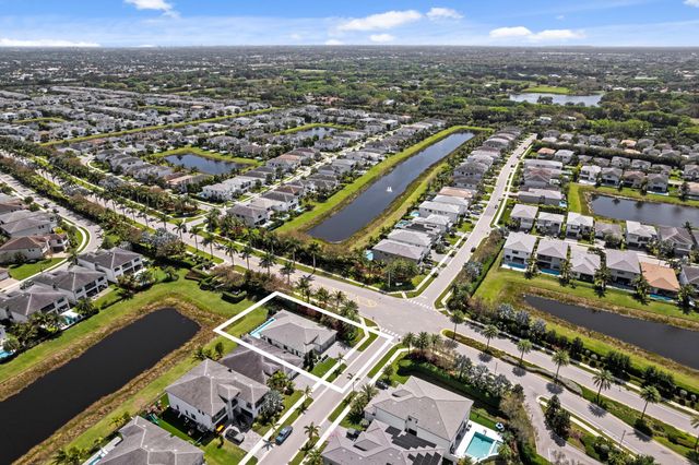17136 Aquavera Way, Boca Raton, FL 33496