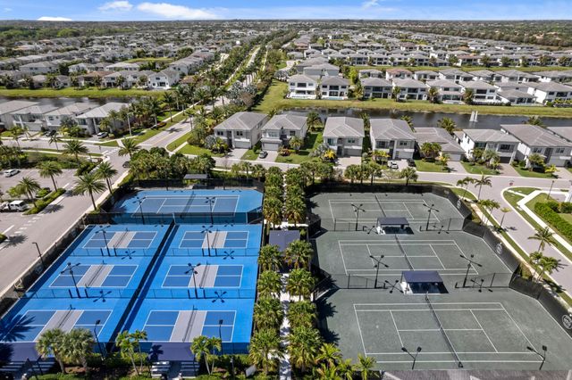 17136 Aquavera Way, Boca Raton, FL 33496