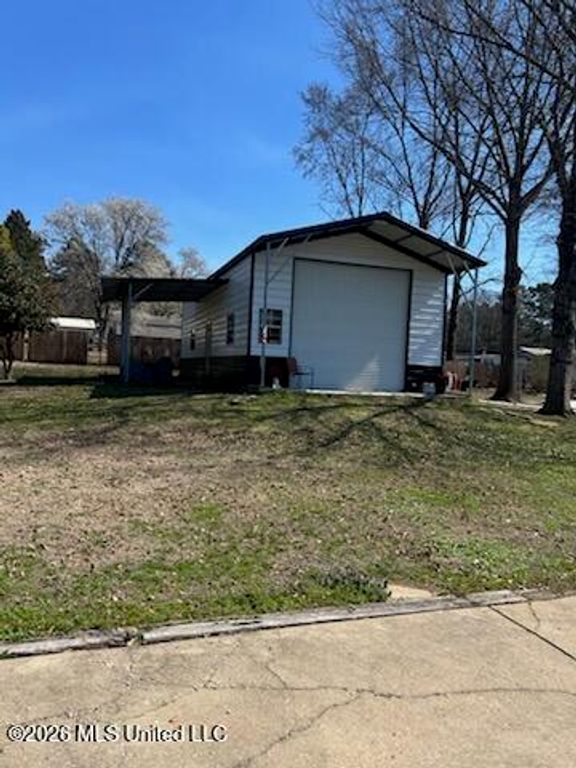16 2nd Street, Byhalia, MS 38611 — exterior
